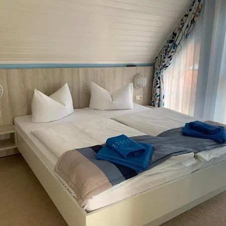 Windrose 招待所 3*