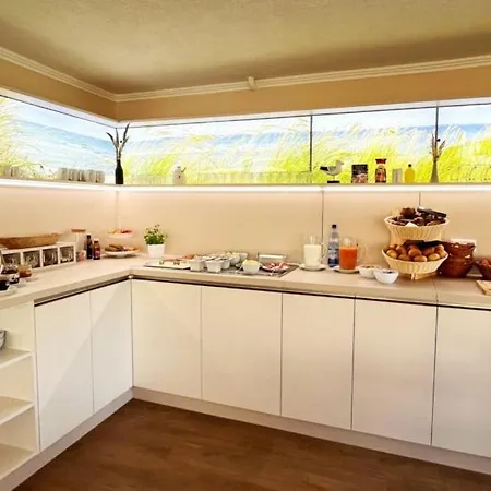 招待所 Windrose 3*